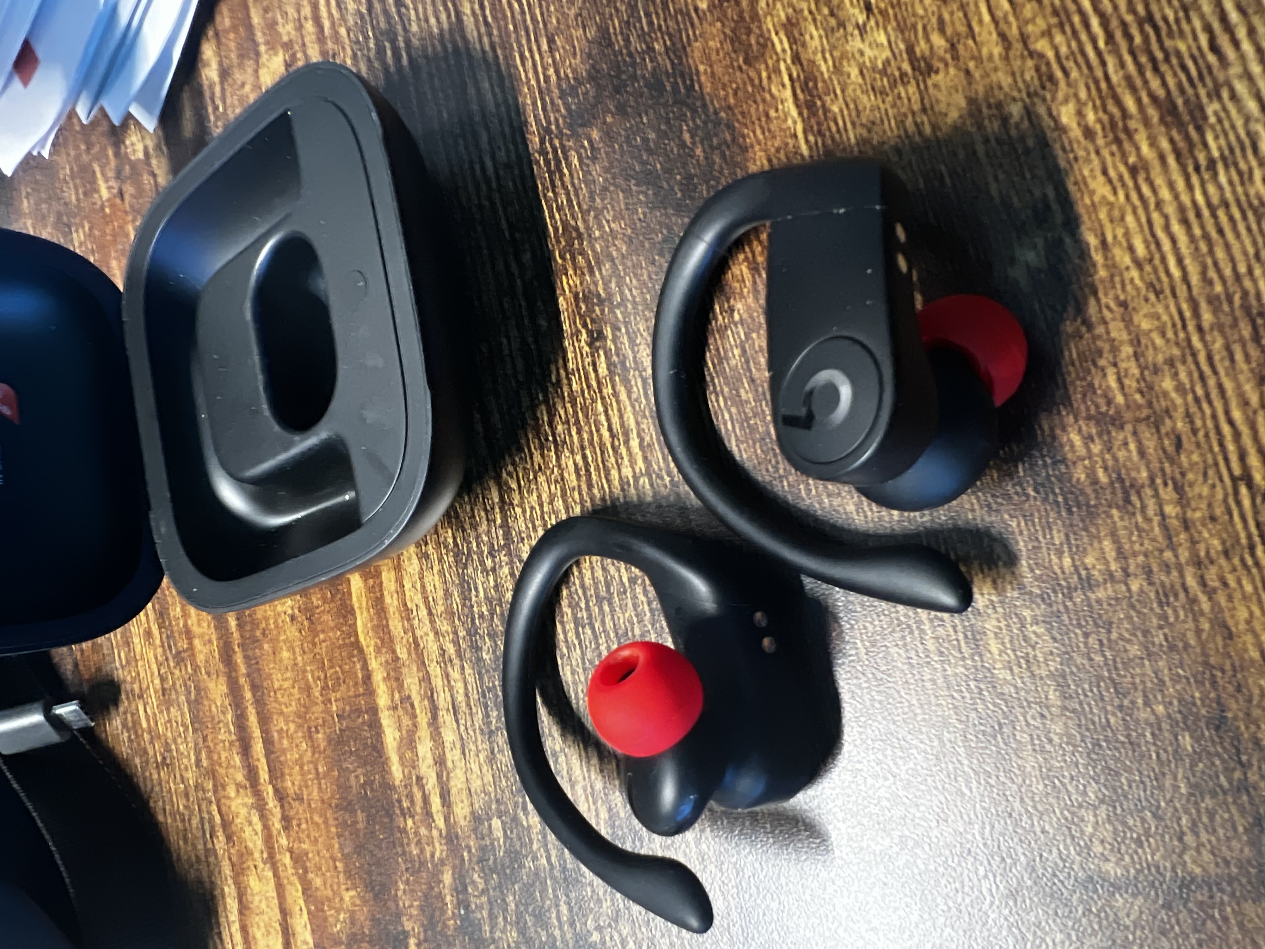 Beats Powerbeats Pro - Bluetooth  - USB C charging 